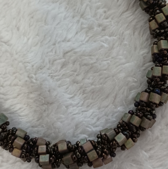 Necklace - Picture 2 of 3